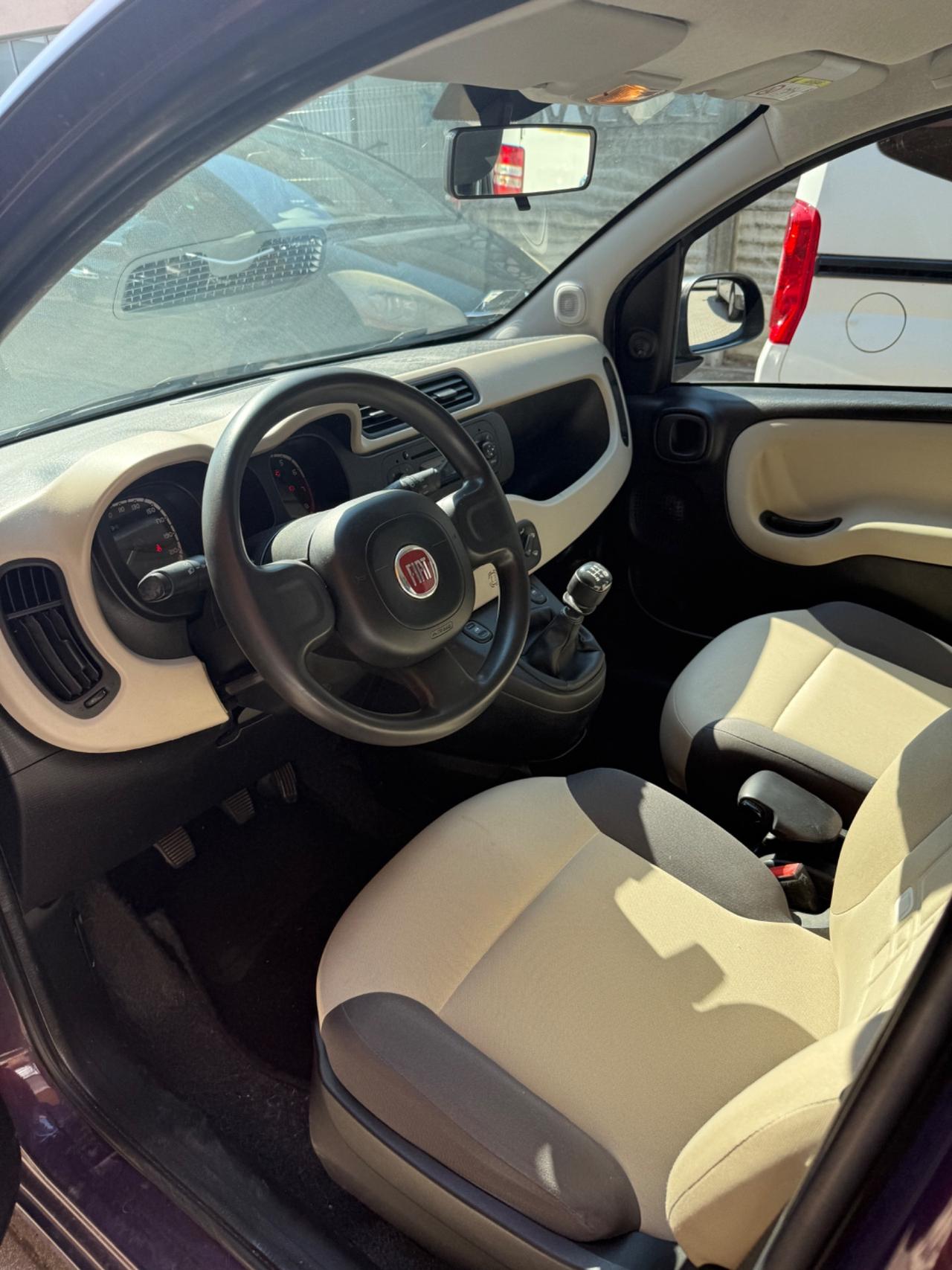 Fiat Panda 0.9 TwinAir Turbo Natural Power Lounge