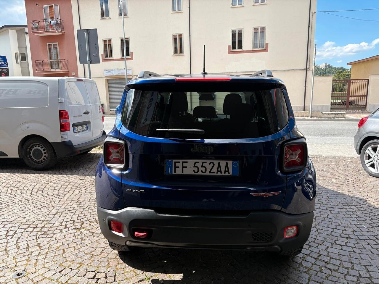 Jeep Renegade 2.0 Mjt 4WD Active Drive Sport