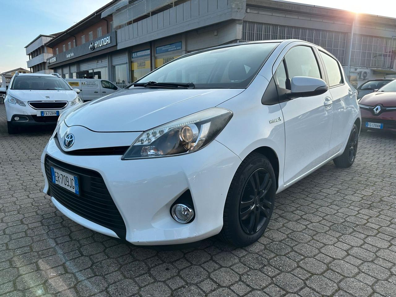 Toyota Yaris 1.5 Hybrid 5 porte Lounge Più