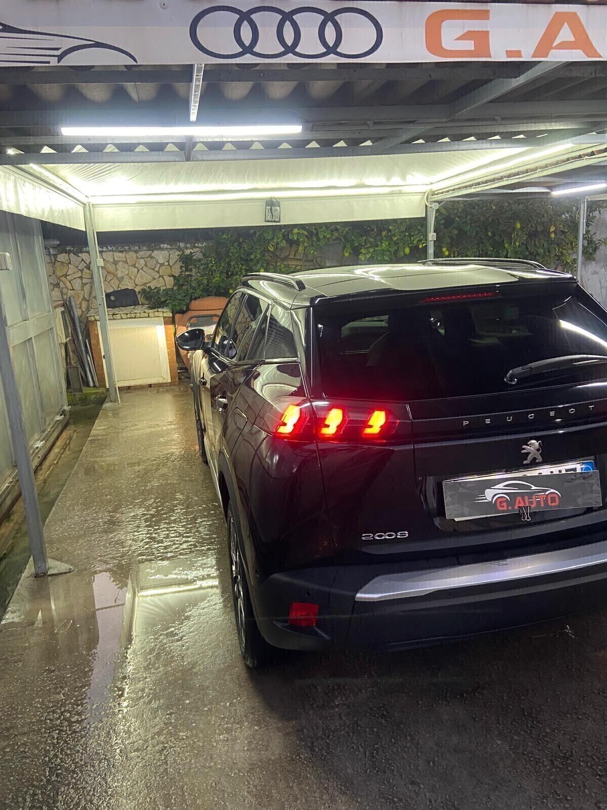 Peugeot 2008 BlueHDi 130 S&S EAT8 GT