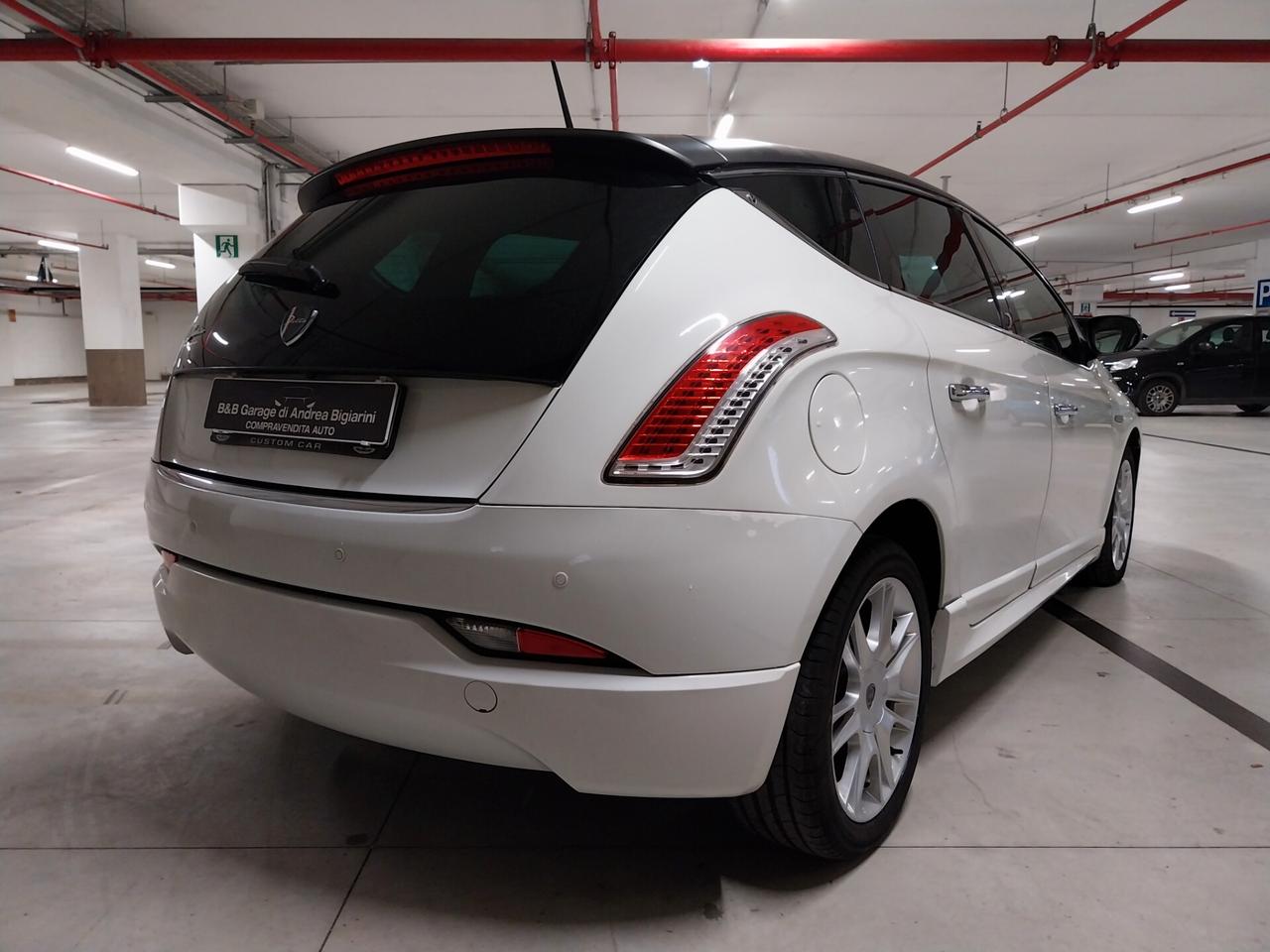 Lancia Delta 1.6 MJT DPF Platinum - ok neopatentati