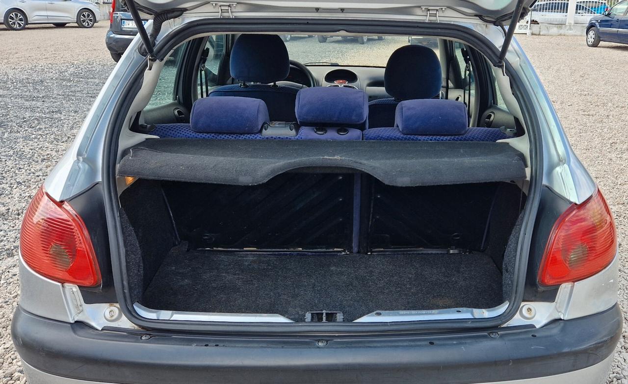 Peugeot 206 1.4 HDi 5p. XT 170000km