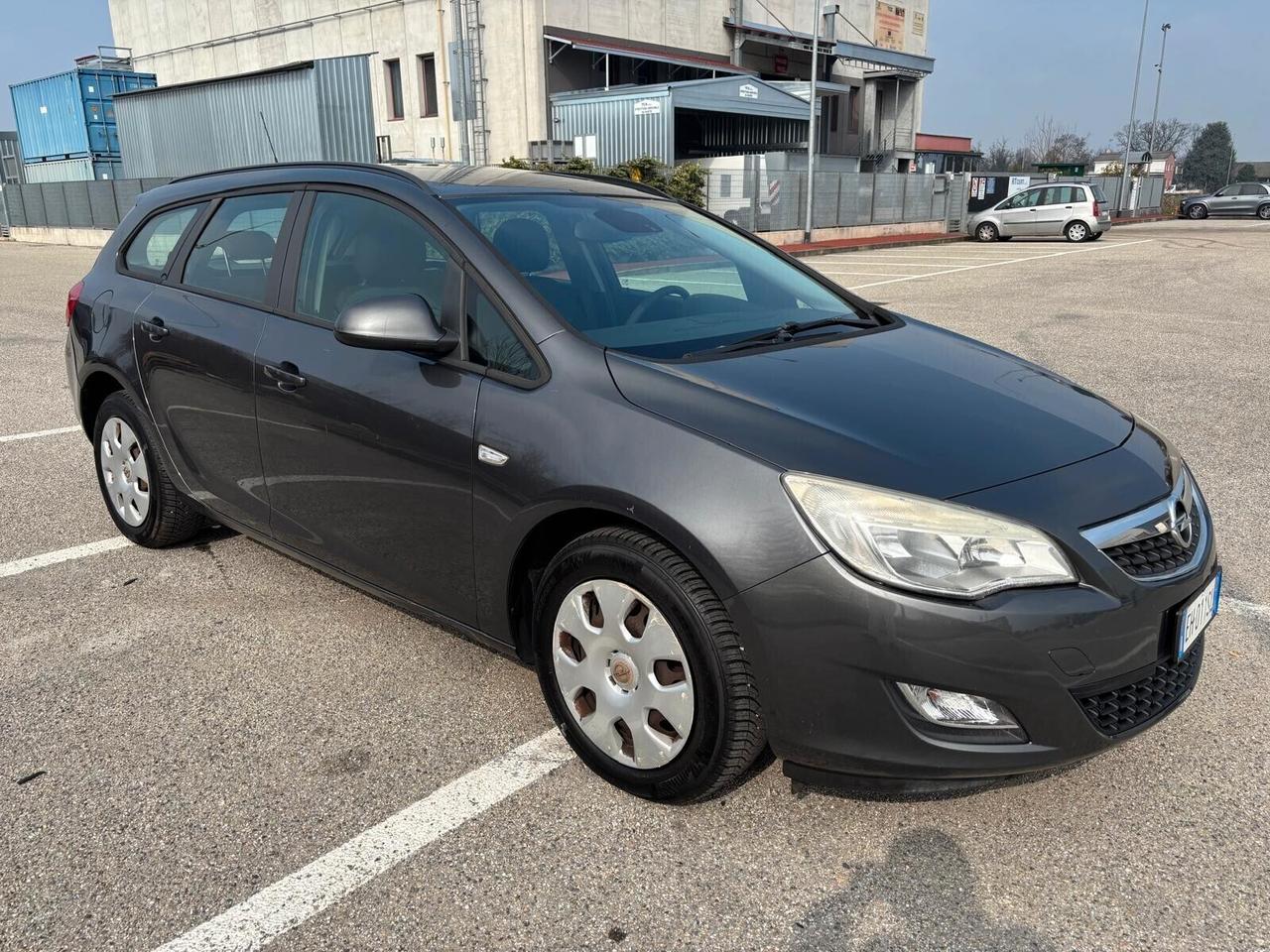 Opel Astra 1.4 100CV Sports Tourer Cosmo UNICO PROPRIETARIO