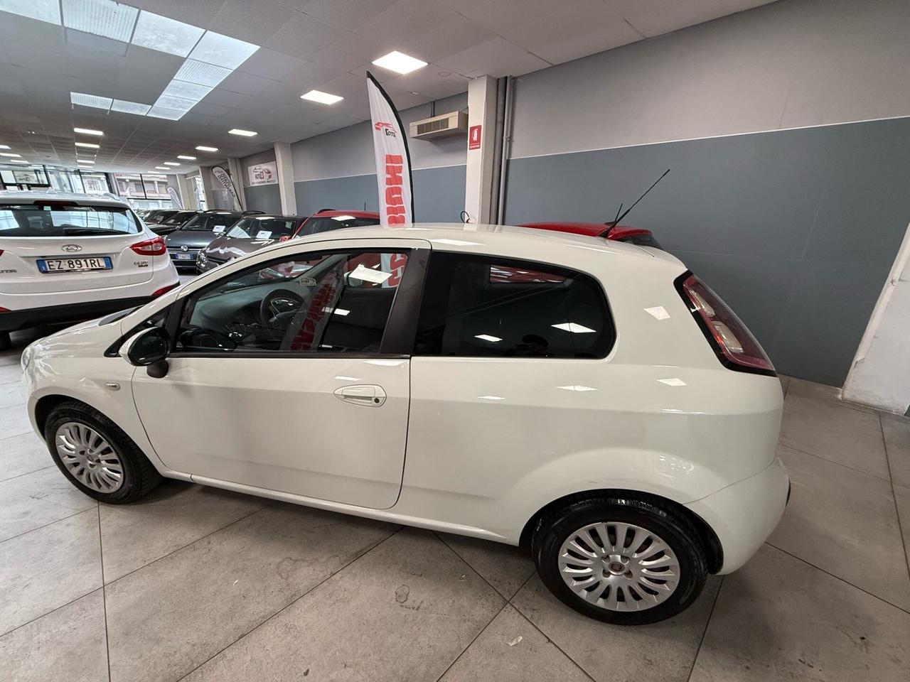 Fiat Grande Punto 1.4 3 porte Actual EasyPower 77CV Ok Neopatentati