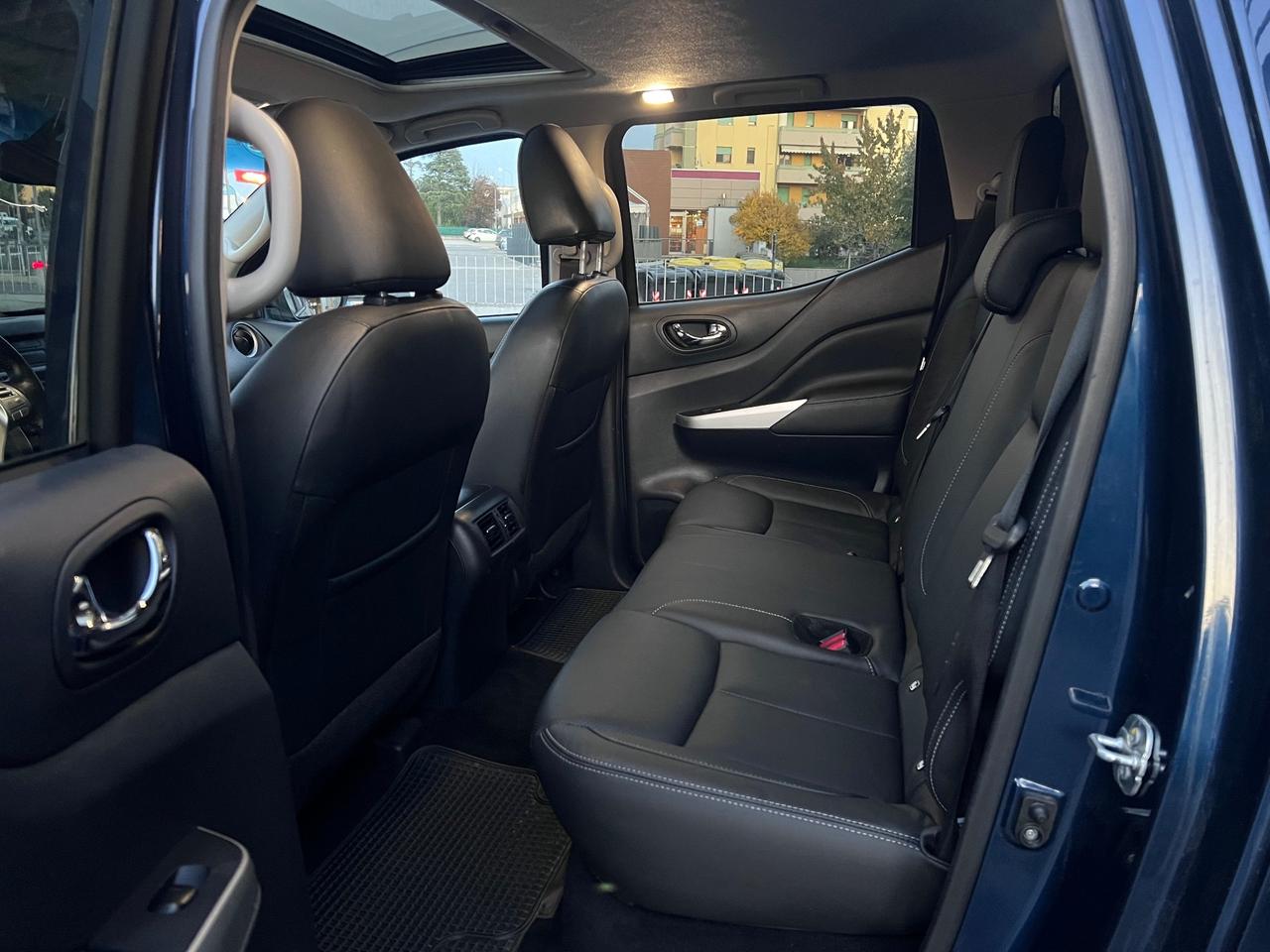 Nissan Navara 2.3 dCi 190 CV 7AT 4WD Double Cab Tekna