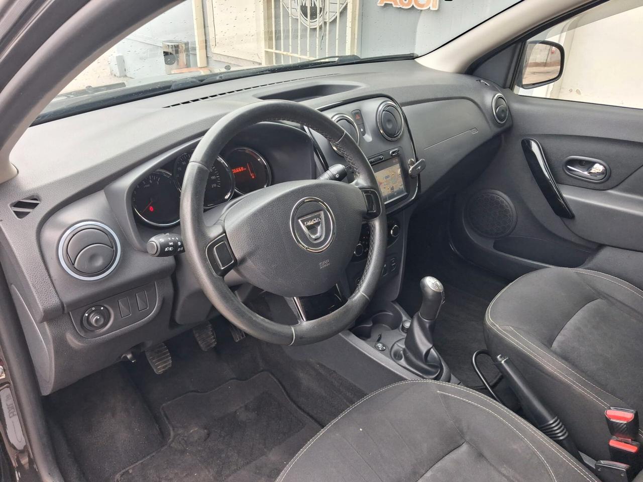 Dacia Sandero 1.2 GPL 75 C.V. GARANZIA 12 MESI CON CERTIFICATO DI CONFORMITA