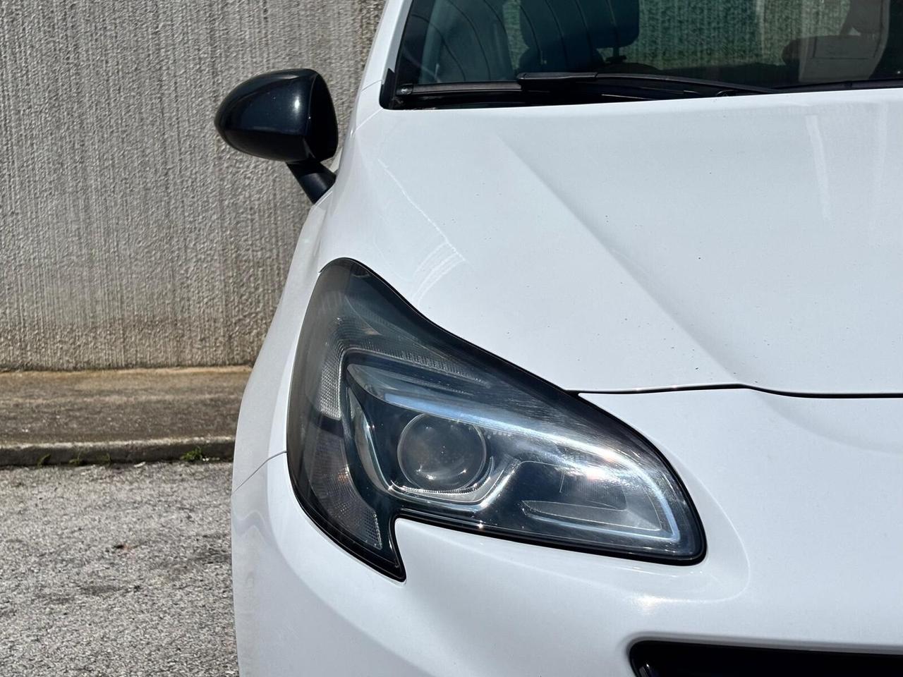 Opel Corsa 1.3 CDTI Coupé b-Color