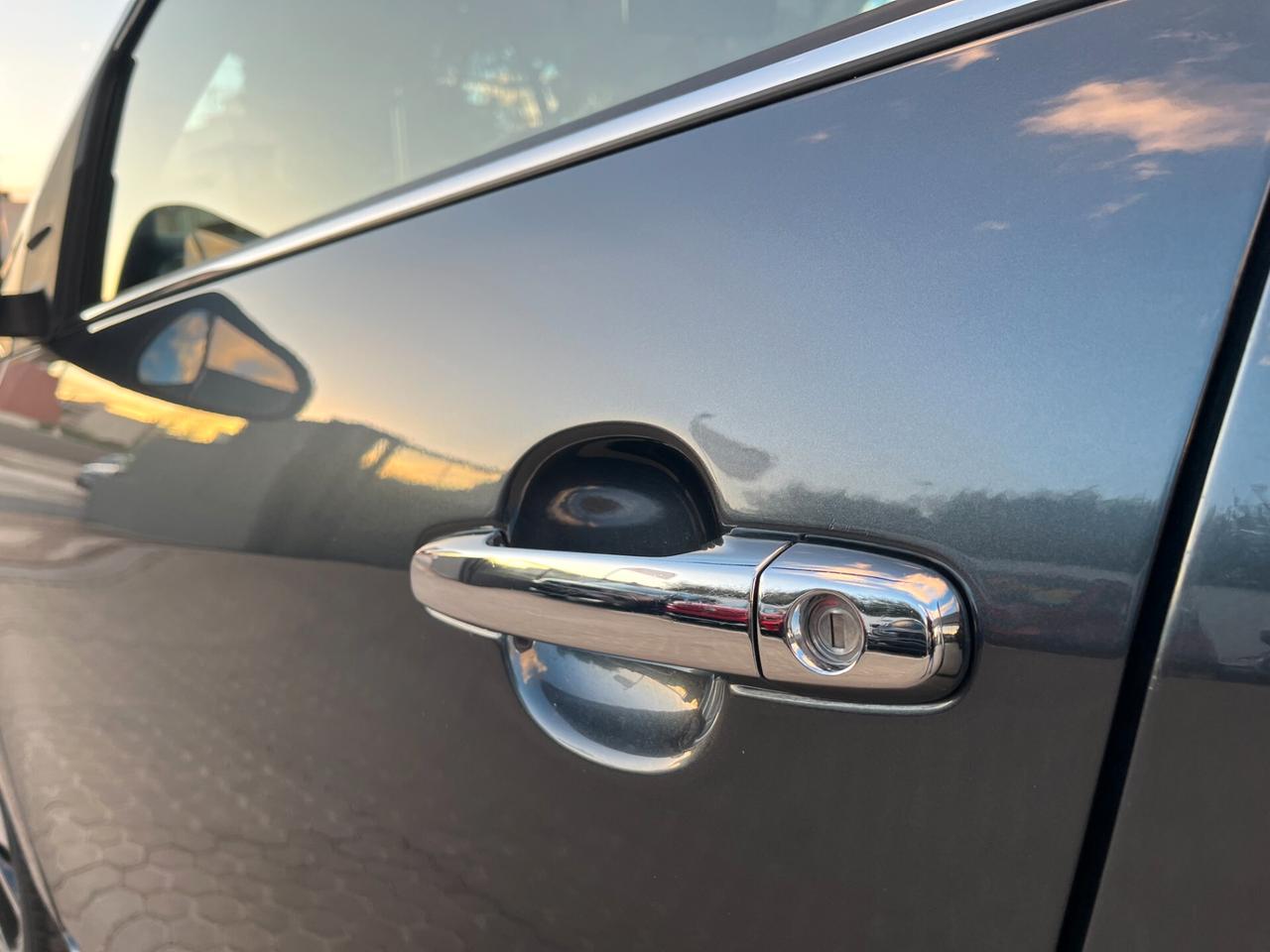 Peugeot 108 VTi 68 5 porte Allure