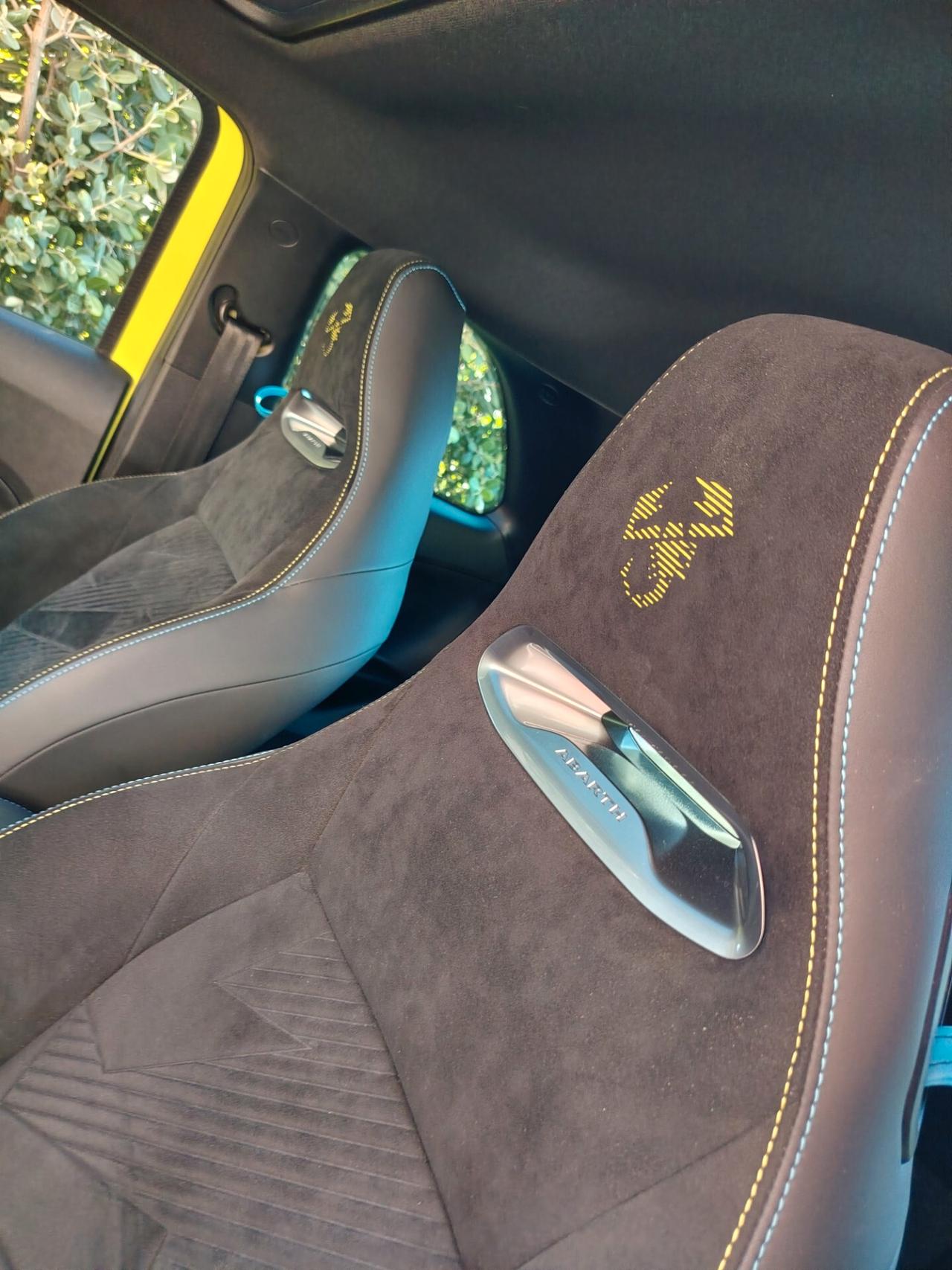 Abarth 500e Scorpionissima