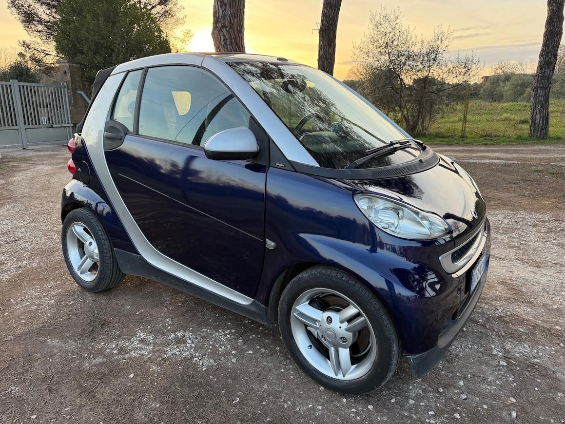 Smart ForTwo 1000 62 kW cabrio pulse