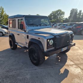 Land Rover Defender 2.5 td5 DA VETRINA 6 POSTI A SEDERE