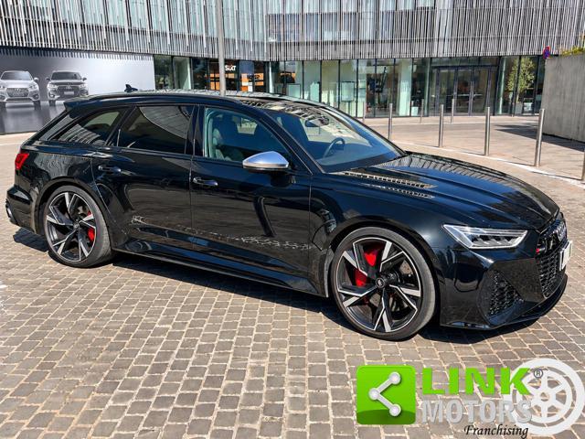 AUDI RS6 Avant
