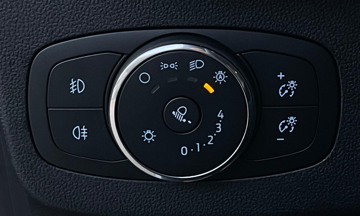 FORD Puma 1.0 EcoB. Hyb. 125 S&S ST-L. Des.