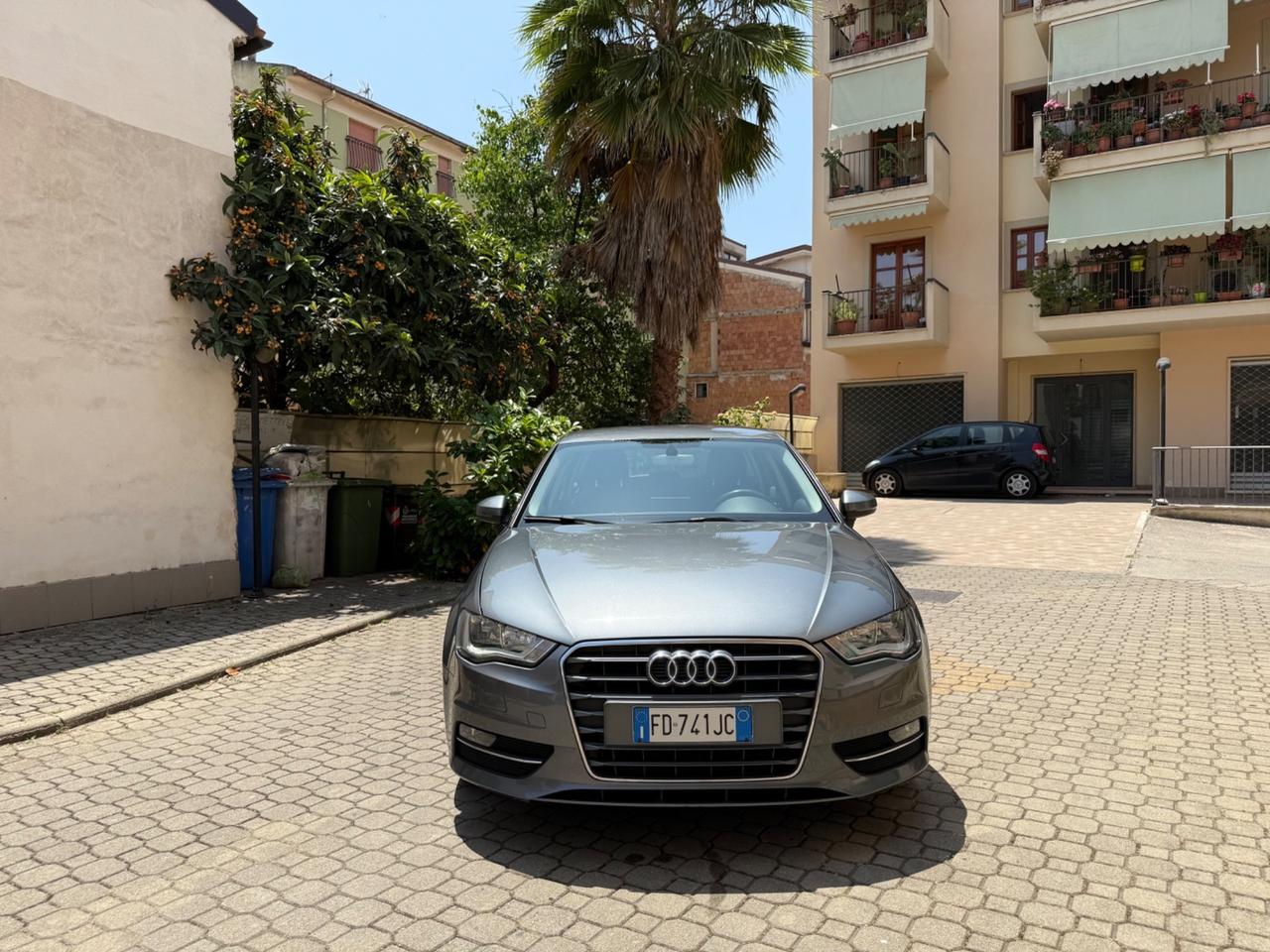 Audi A3 1.6 TDI ultra Attraction