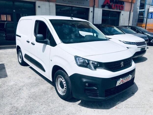 PEUGEOT Partner BlueHDi 75 PC
