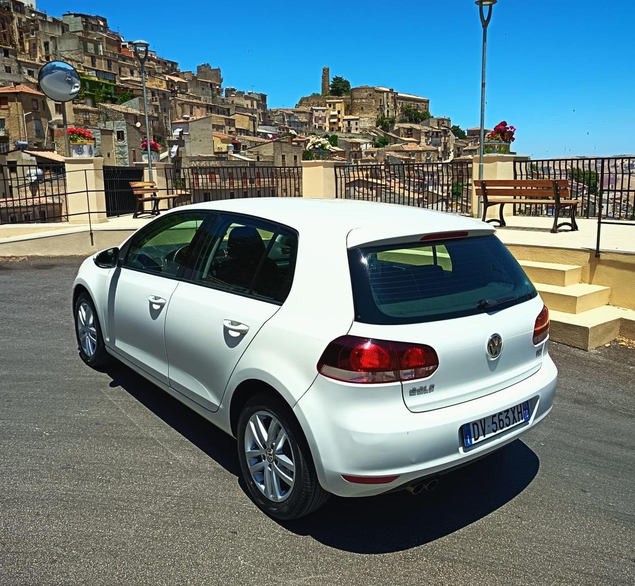 Volkswagen Golf 2.0 TDI 110CV DPF 5p. Highline