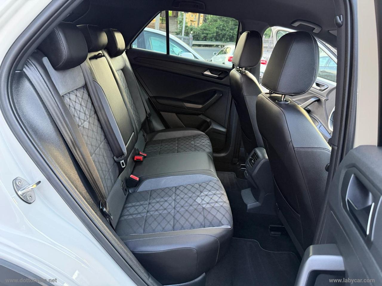 VOLKSWAGEN T-Roc 2.0 TDI SCR R-Line