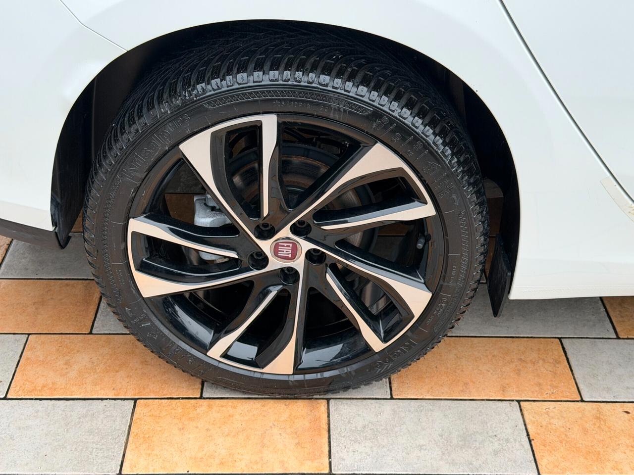 Fiat Tipo 1.6 M.JET 120 cv. 5 porte S DESIGN