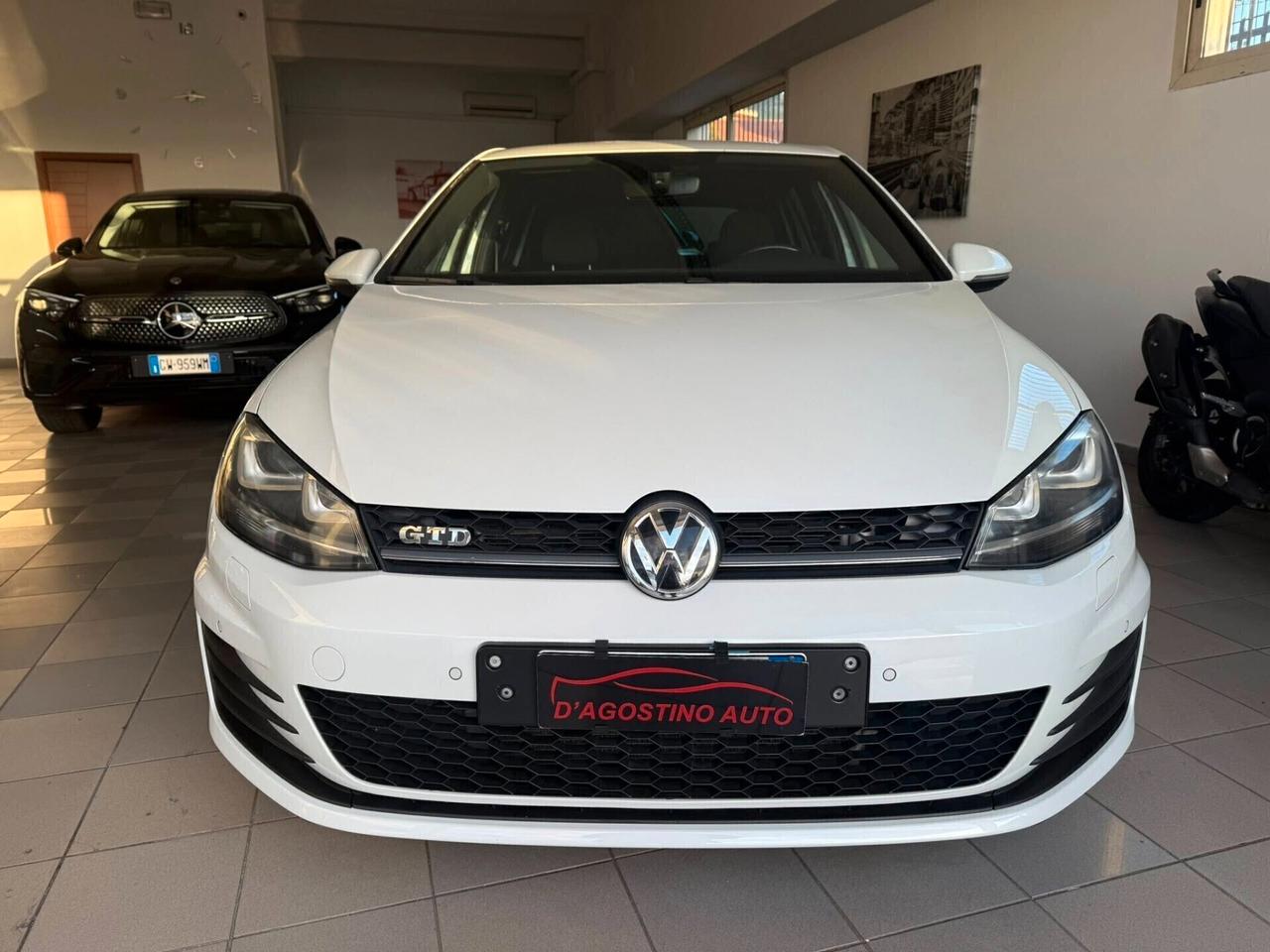Volkswagen Golf GTD 2.0 TDI DSG 5p.
