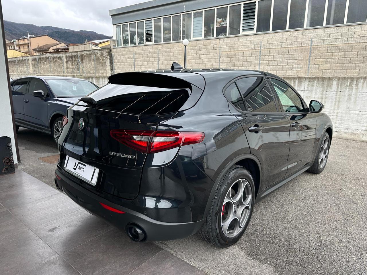 Alfa Romeo Stelvio 2.2 t Sprint Q4 190cv auto
