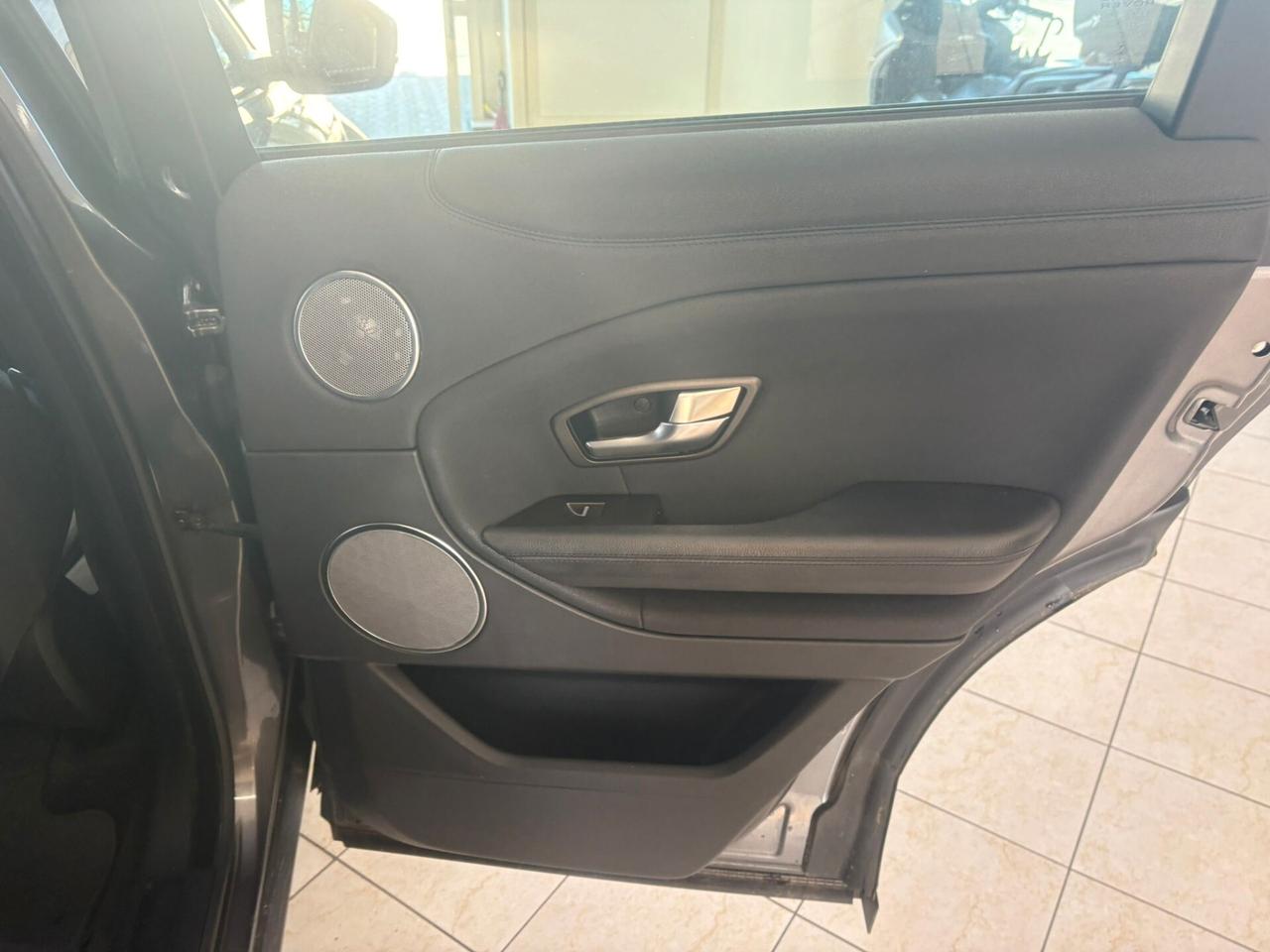 Land Rover Range Evoque 2.0 eD4 5p. SE Dynamic