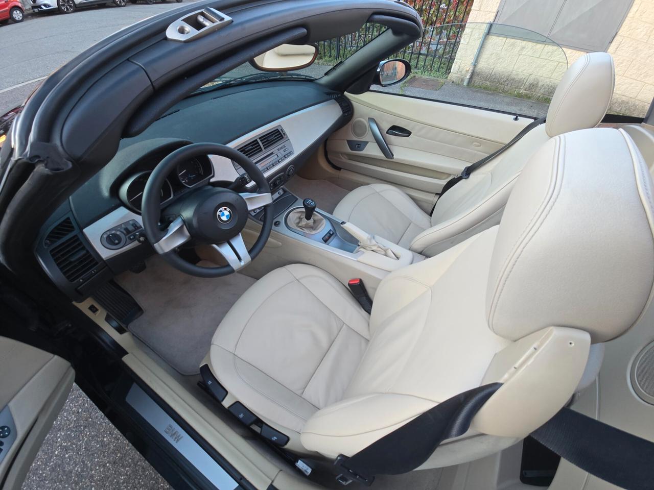 Bmw Z4 Roadster 2.5i 192cv (cambio manuale)