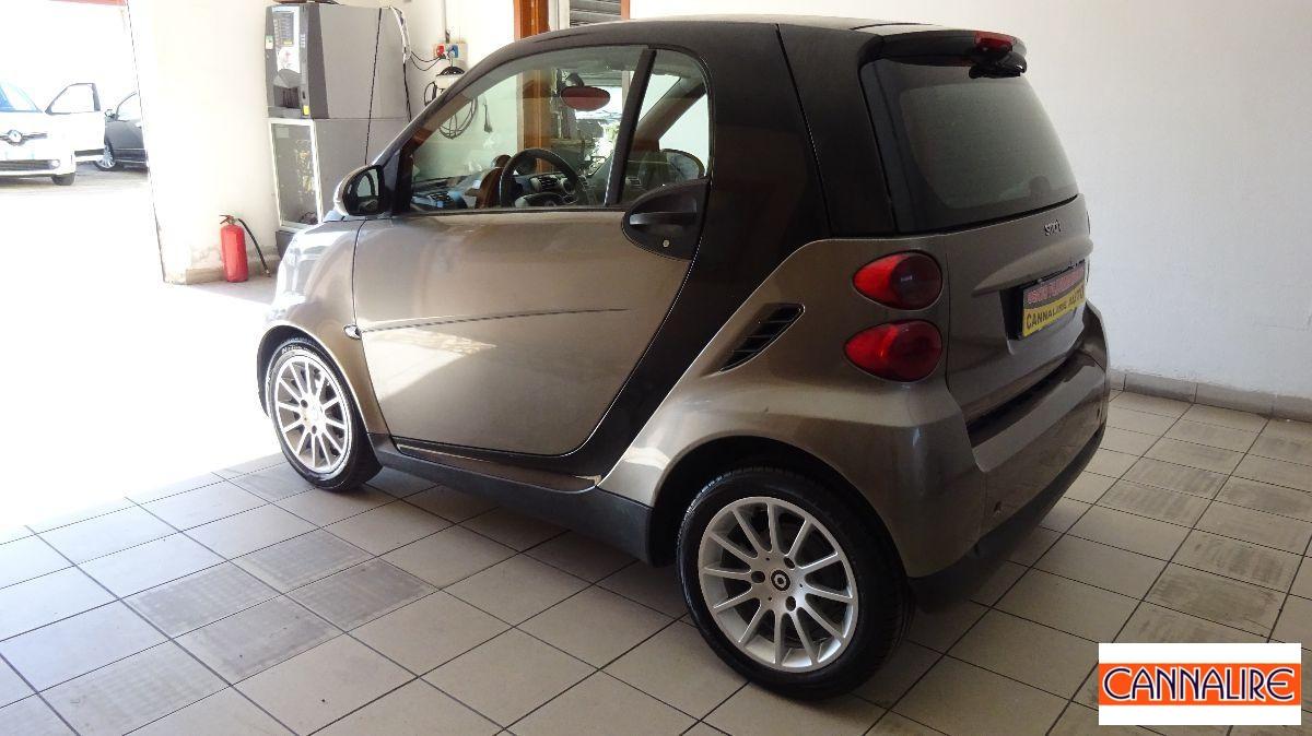 SMART - Fortwo - 1000 52 kW coupé limited one