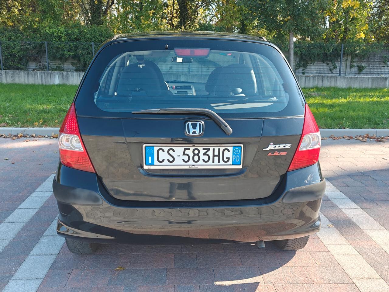 Honda Jazz 1.2 benzina 2004 – consumi bassi, neopatentati, economica, revisionata