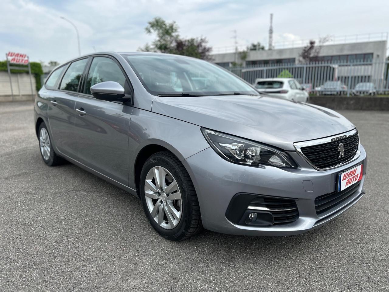 Peugeot 308 BlueHDi 120 IN ARRIVO