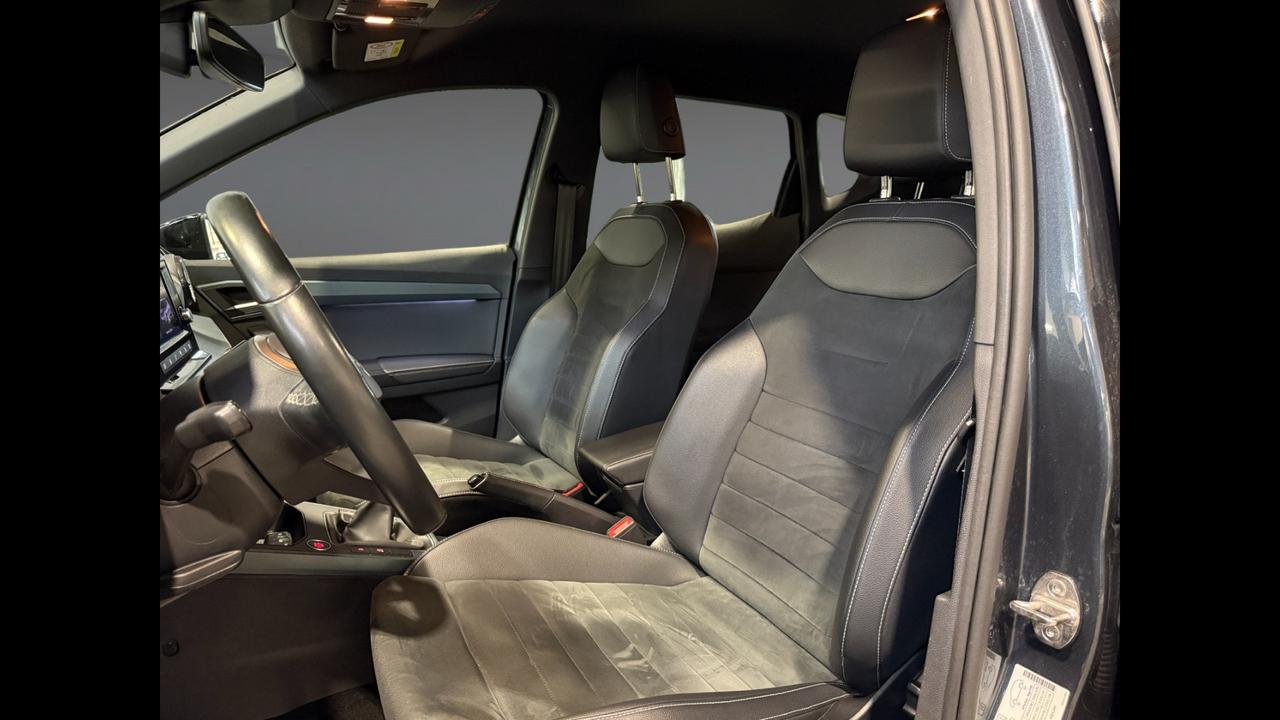 SEAT Arona 2022 - Arona 1.0 ecotsi Xperience 110cv