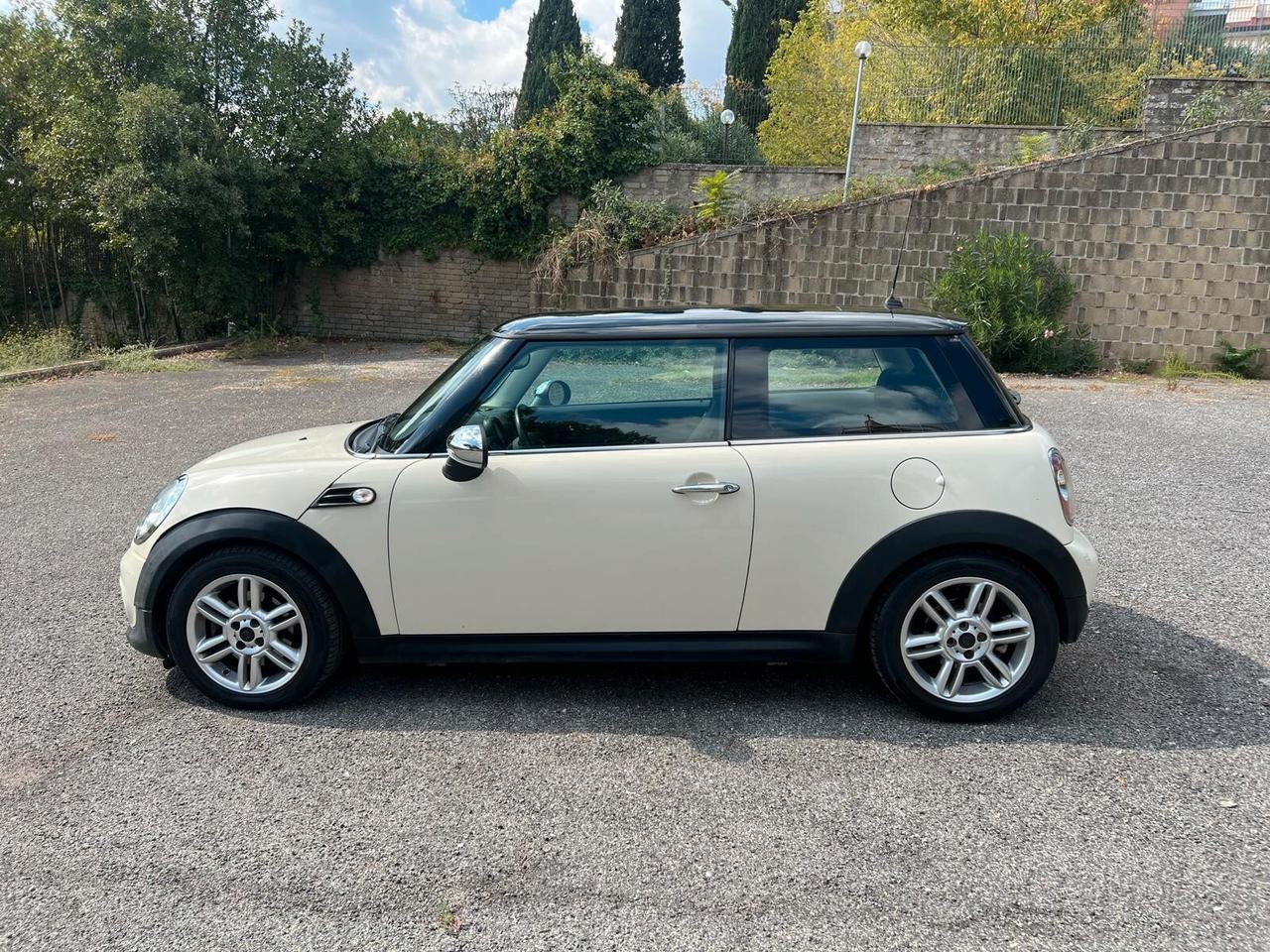 Mini Cooper Coupe 1.6 Coupé