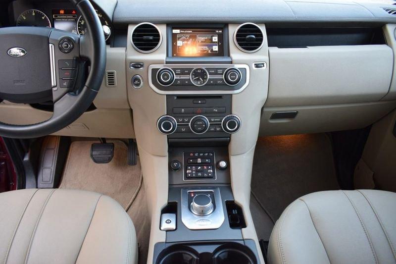 Land Rover Discovery 4 3.0 TDV6 211CV HSE - 7 POSTI