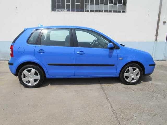 Volkswagen Polo 4ª serie 1.4 16V 5p. Trendline GPL
