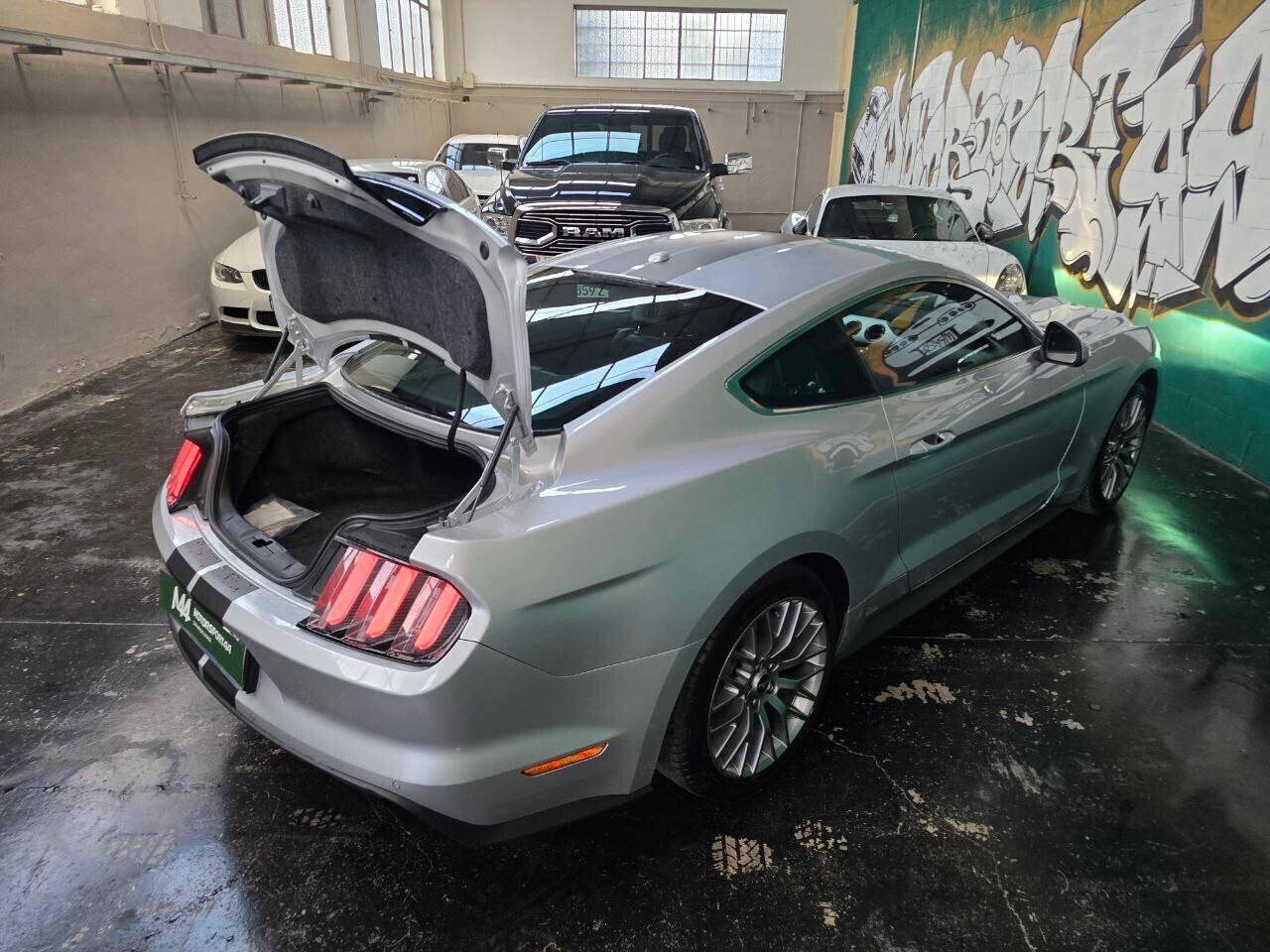 Ford Mustang 2.3 Fastback Ecoboost ITALIANA