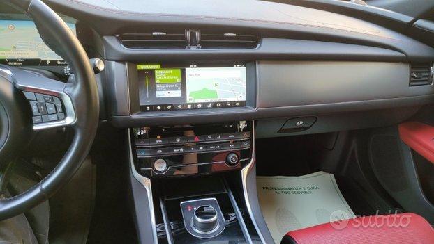 Jaguar XF 2.0 D 180 CV R-Sport