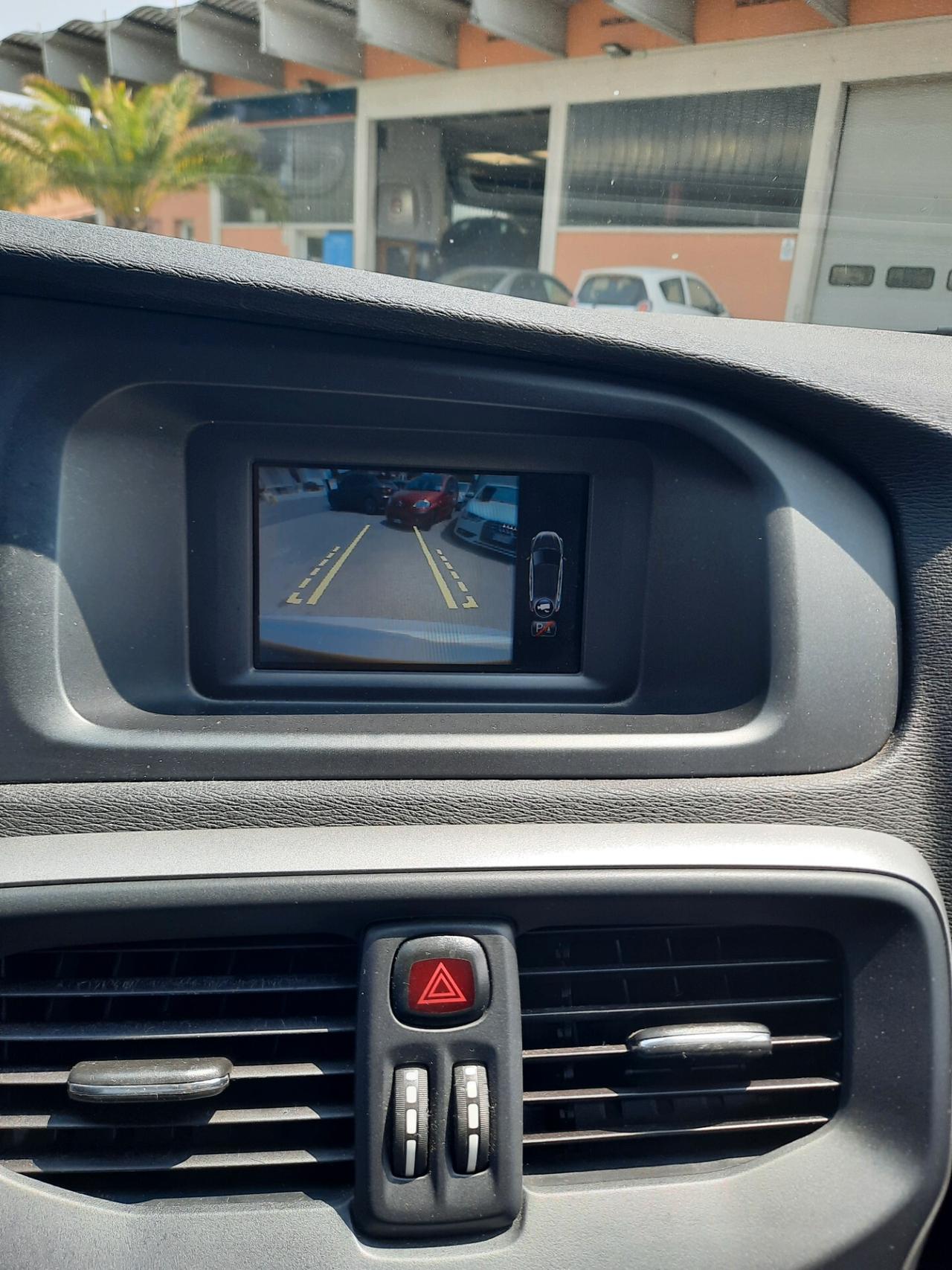 Volvo V40 D2 1.6 Momentum