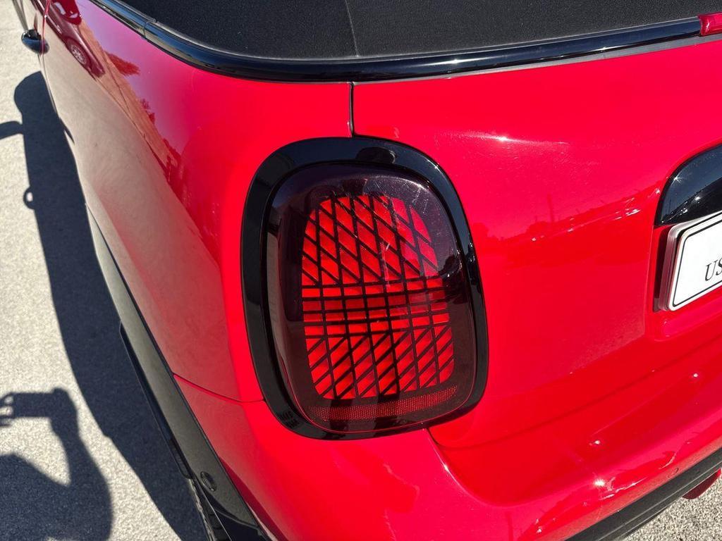 Mini Mini Cooper Cabrio 2.0 John Cooper Works JCW Auto