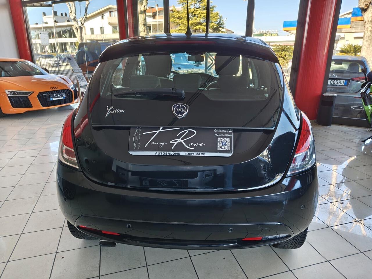 Lancia Ypsilon 1.2 69 CV 5 porte GAS (GPL)