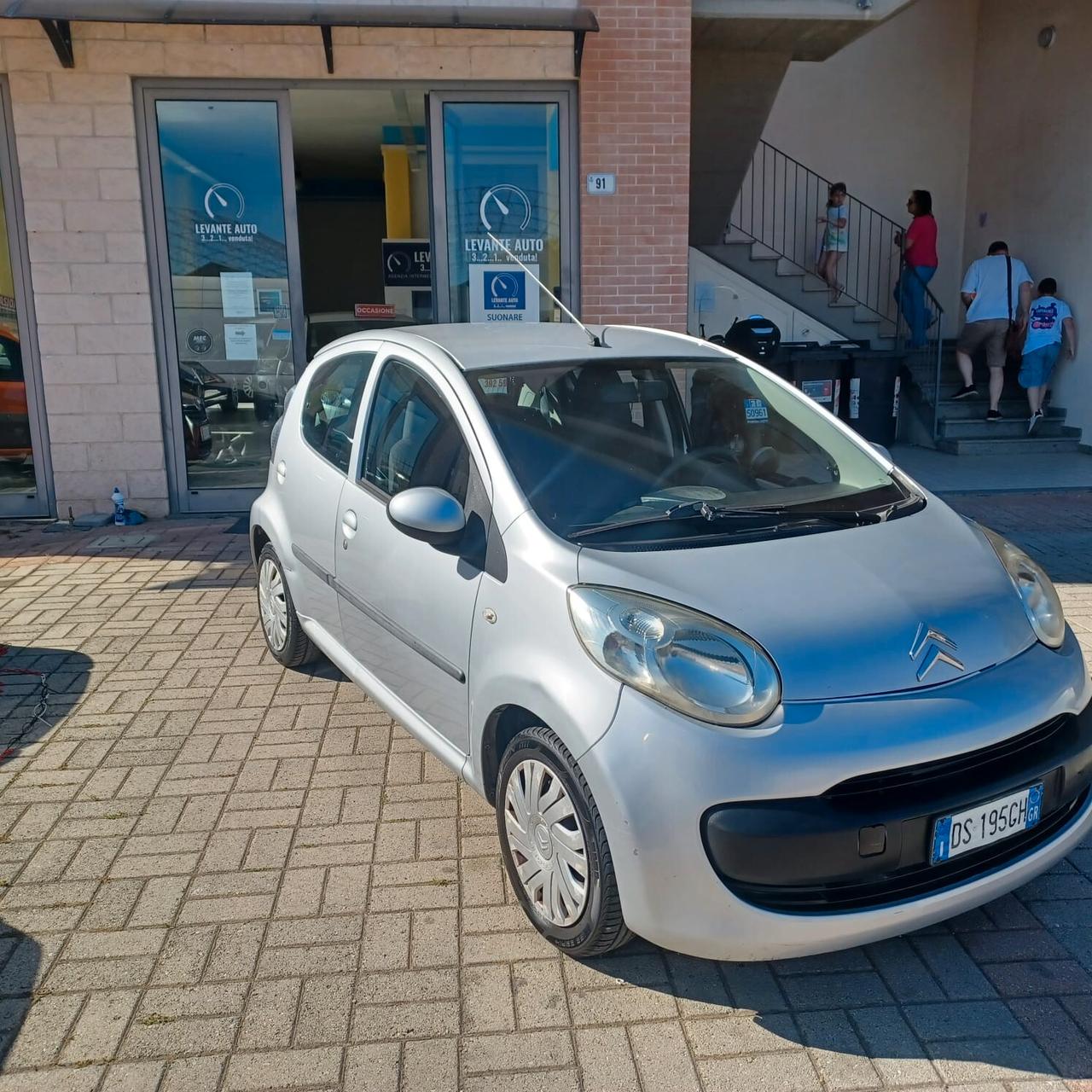 120.208KM C1 1.0 5P NEOPATENTATI OTTIMA