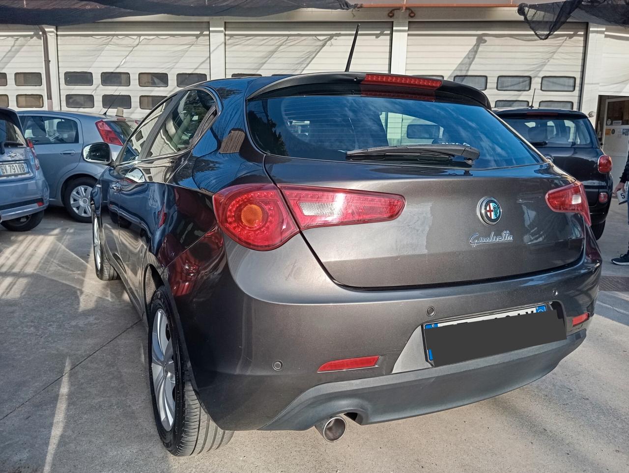 Alfa Romeo Giulietta 1.6 JTDm-2 105 CV Exclusive