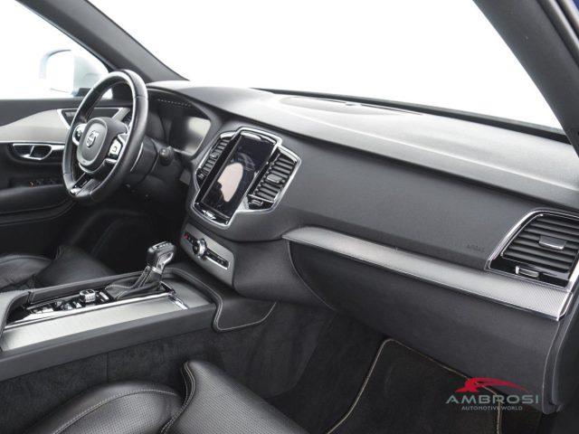 VOLVO XC90 D5 AWD Geartronic 7 posti R-Design