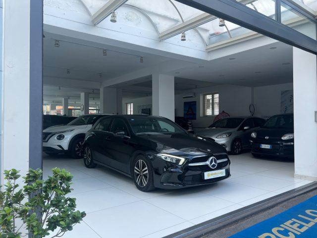 MERCEDES-BENZ A 180 d Automatic Business Extra tua da ?220,00 mensili