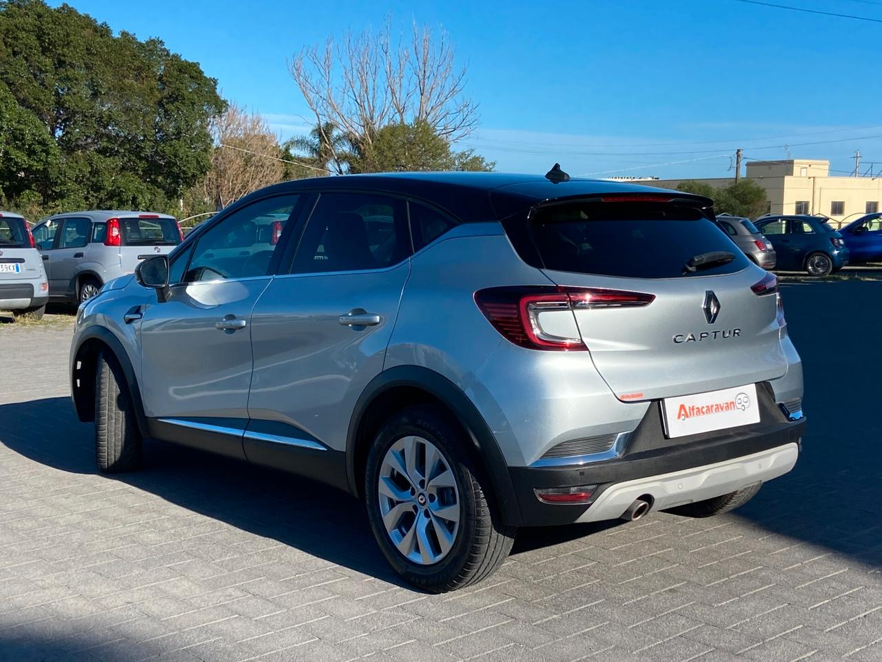 Renault Captur 1.3 tce Intens 140cv