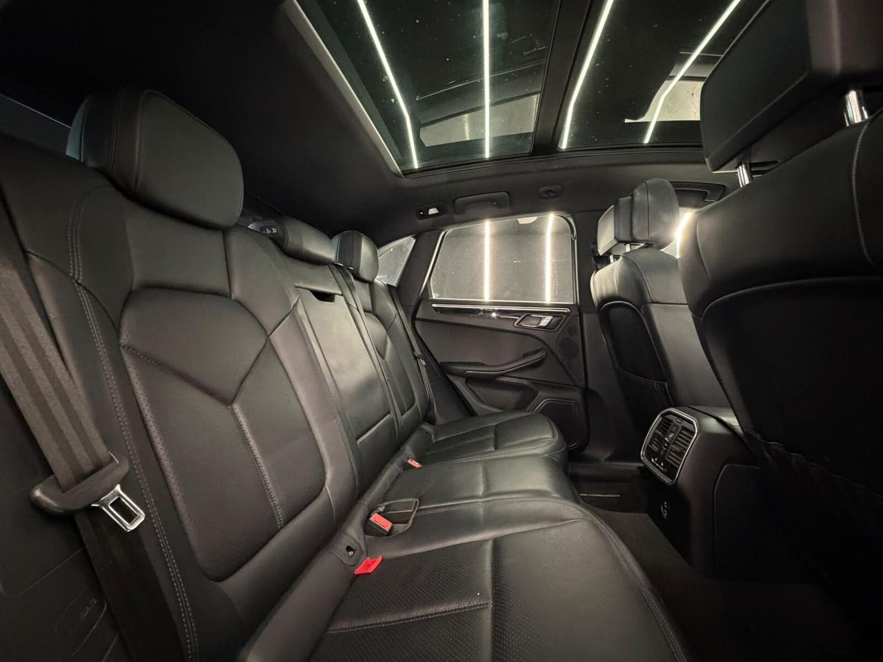 Porsche Macan 2.0 - KM CERTIFICATI-12 MESI GARANZIA-PERMUTE