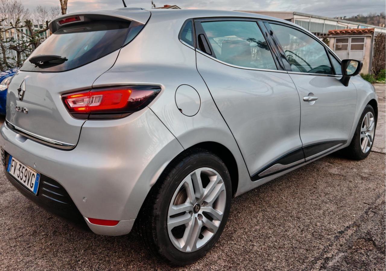 Renault Clio 5 Porte Clio 1.5 dci Moschino Zen 90cv