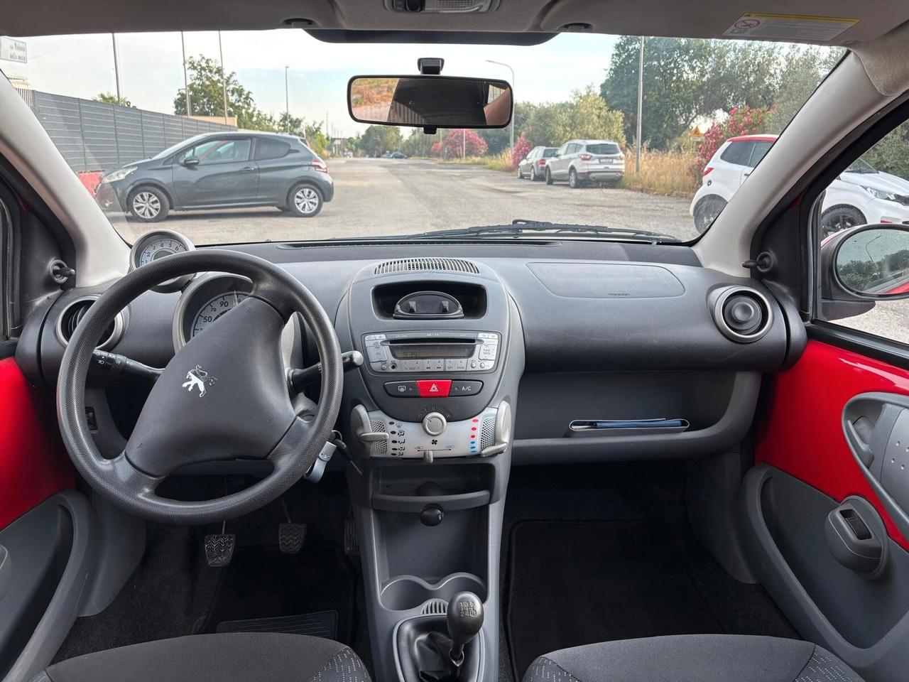 Peugeot 107 1.0 68CV 5p. Sweet Years