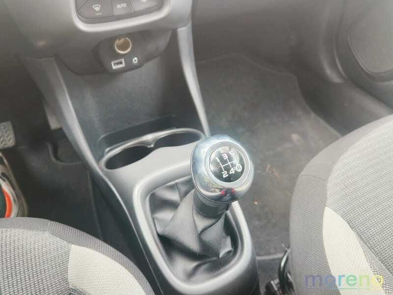 Toyota Aygo 1.0 72 CV x-play