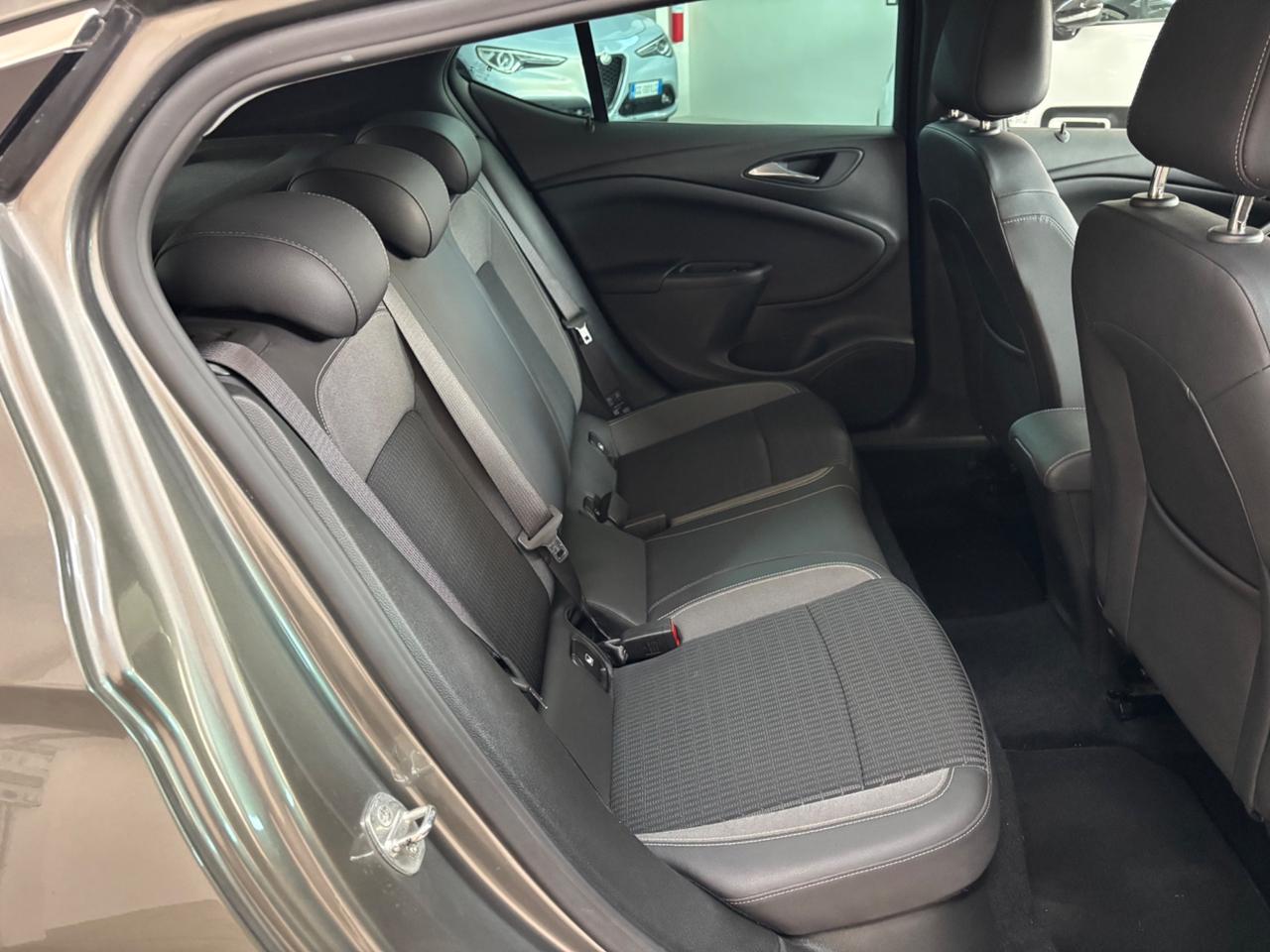Opel Astra 1.5 CDTI 122 CV S&S 5 porte Business Elegance