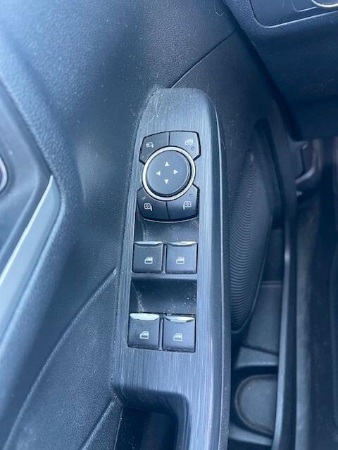 Ford Kuga 1.5 EcoBlue 120 CV 2WD Connect