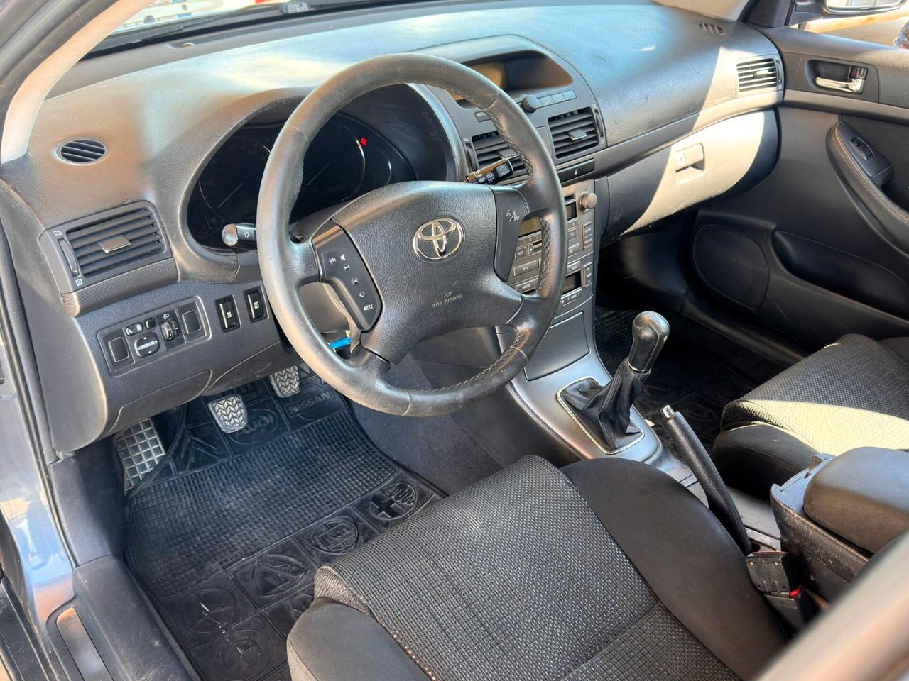 Toyota Avensis 2.0 D-4D 16V Station Wagon